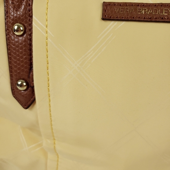 Vera Bradley duffle handbag - Picture 6 of 9